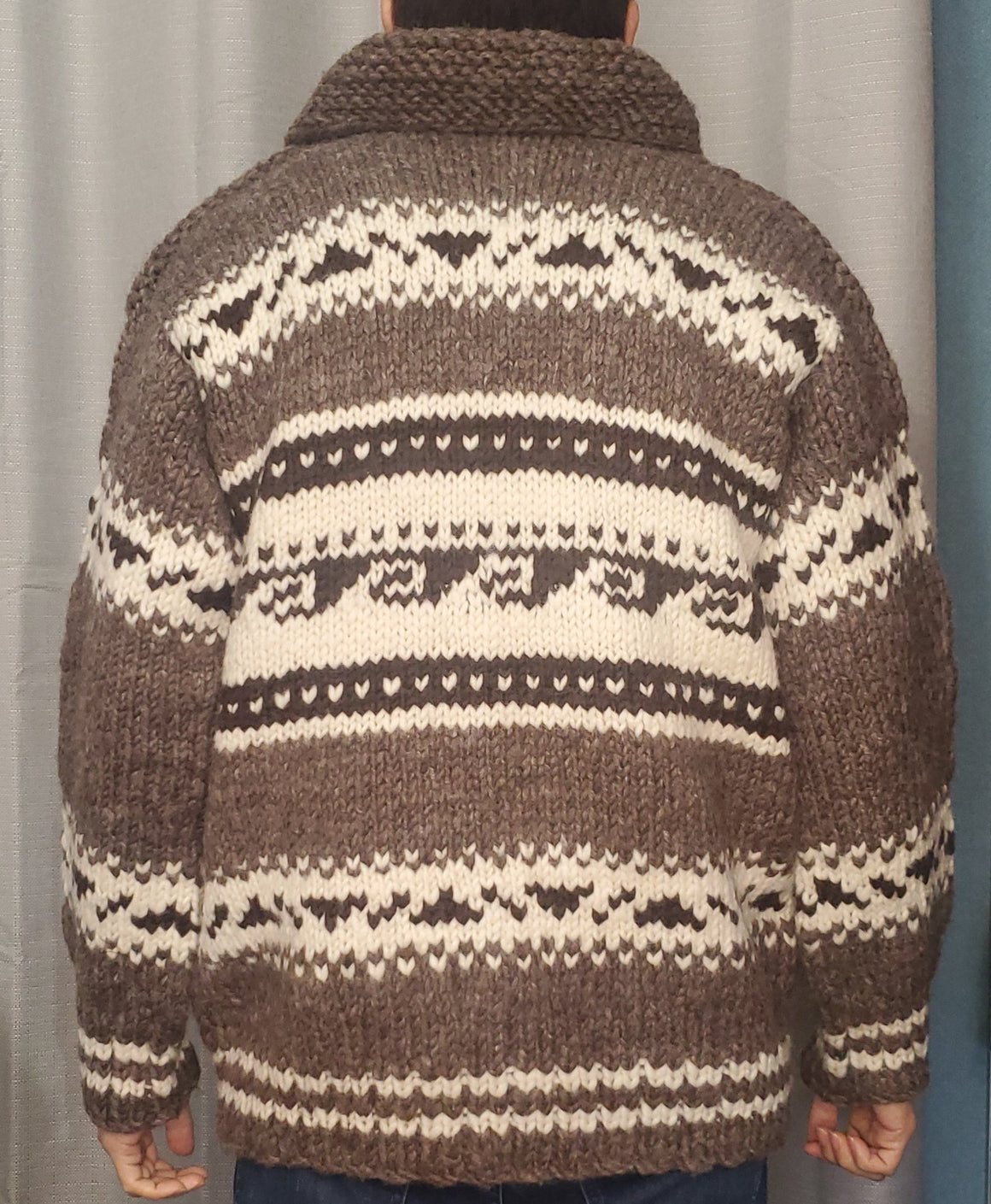 Cowichan sweater - geometric - chest 44