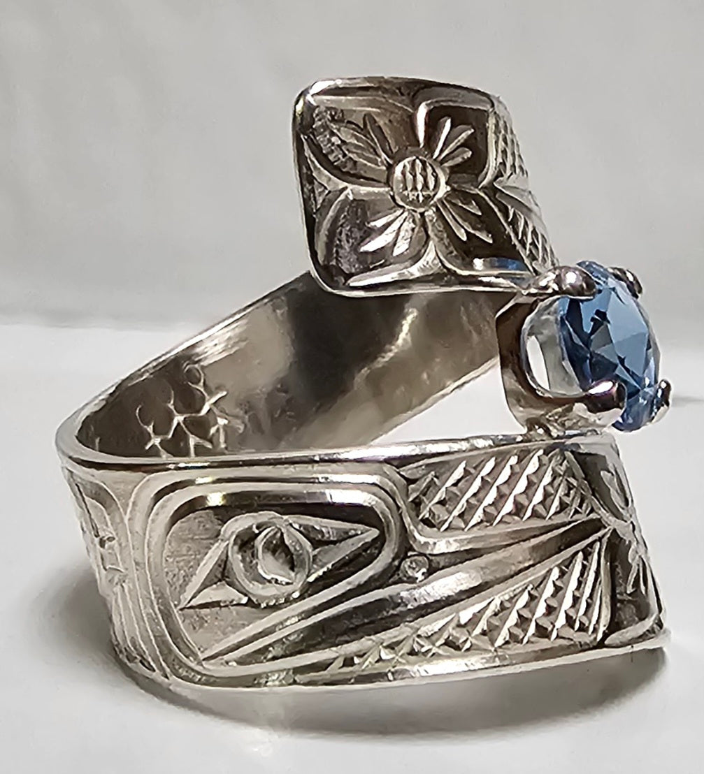 Hummingbird light  Blue synthetic Gem Ring Size 7