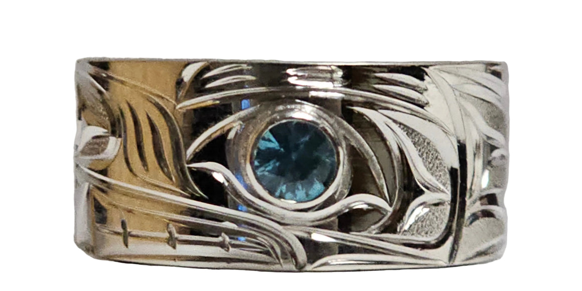 Silver Wolf Ring With Synthetic Blue Gem 3/8" Size 9