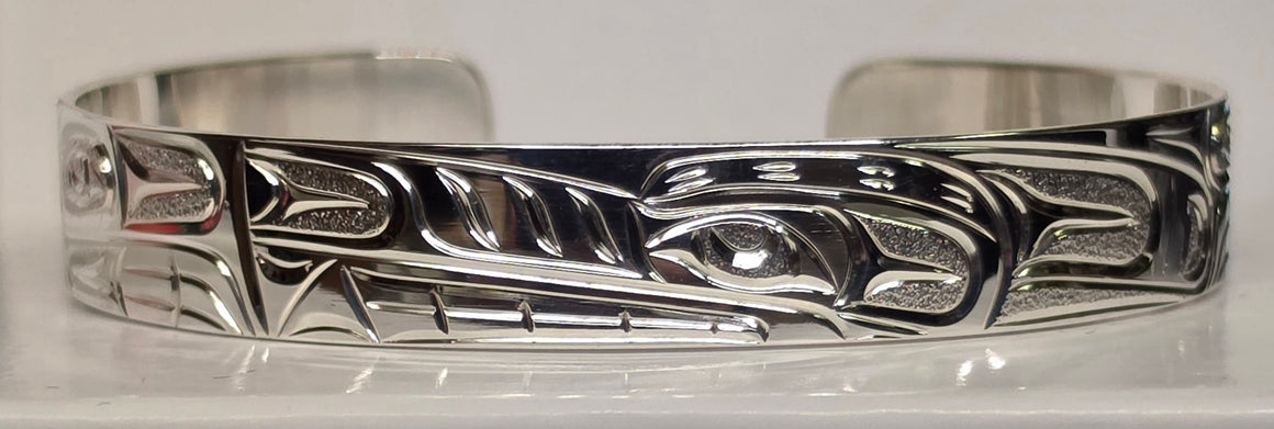 3/8" Silver Wolf Bracelet by Joe Descoteaux