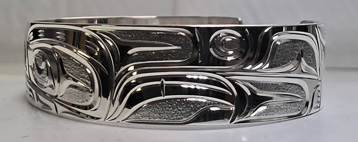 Wolf 1/2" Silver Bracelet by Joe Descoteaux