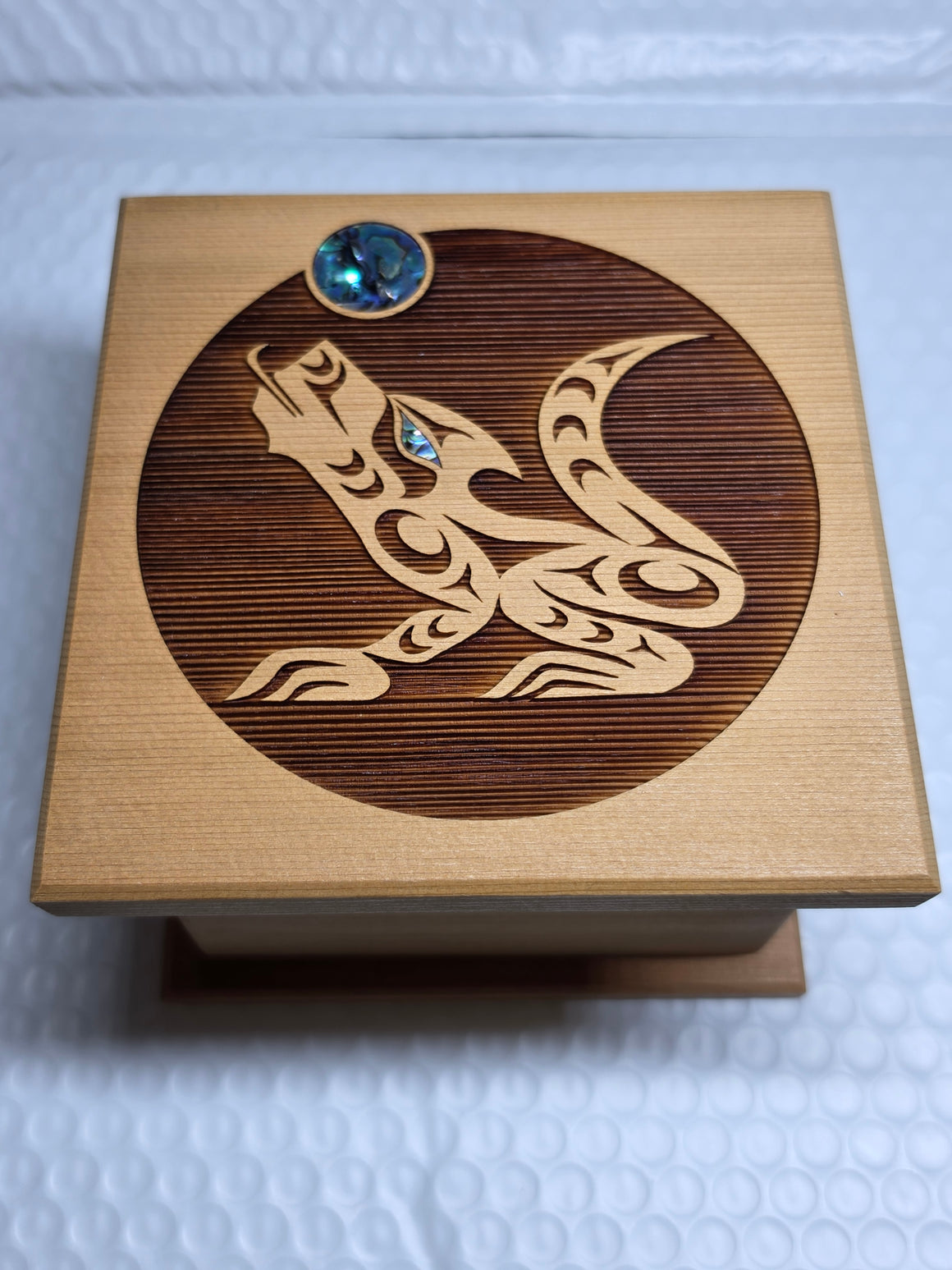 Wolf Bentwood Box